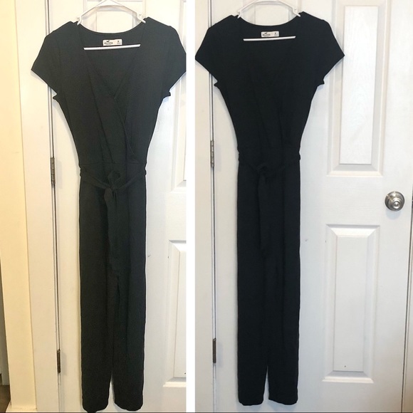 Hollister black  short sleeve knit jumpsuit - Picture 2 of 3